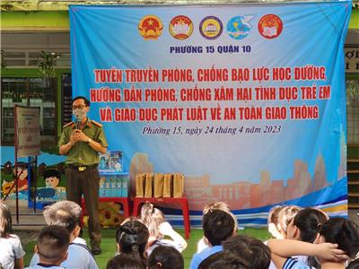 Image: Tuyên truyền phòng, chống bạo lực học đường, hướng dẫn phòng, chống xâm hại tình dục trẻ em và giáo dục pháp luật về an toàn giao thông tại trường Tiểu học Tô Hiến Thành.